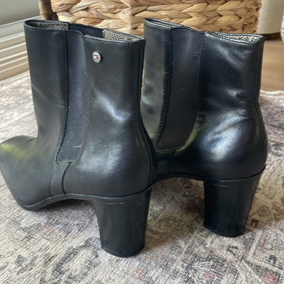 Tommy Hilfiger Booties size 10 Pre-owned - Picture 2 of 9